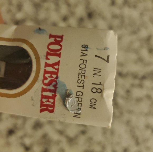 Zipper - Picture 4 of 9